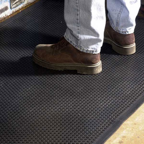 M+A Matting Comfort Flow | Commercial-Grade Drainable Anti-Fatigue Mat for  Wet Areas, Slip Resistant, Chemical Resistant, Welding Safe, Grease and Oil